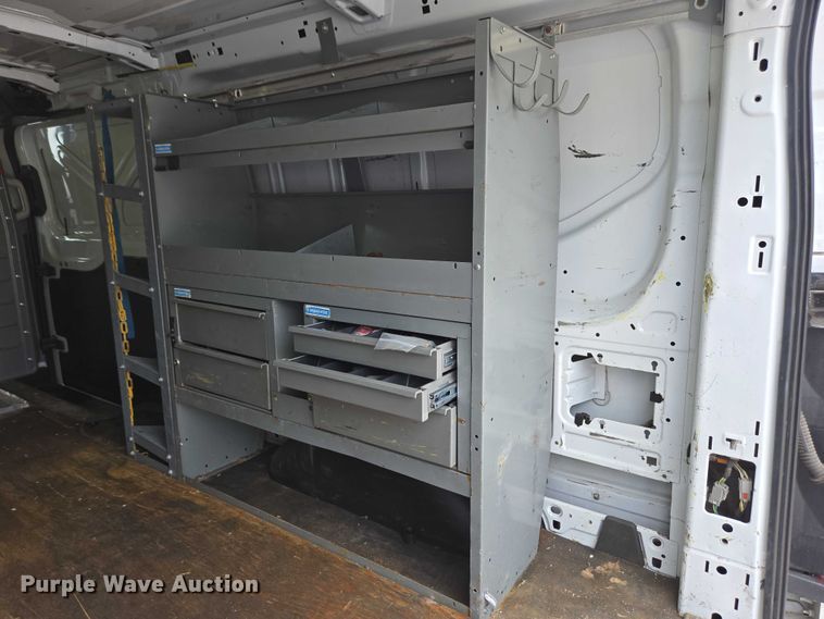 image for item EC4255 2018 Ford Transit 350 van