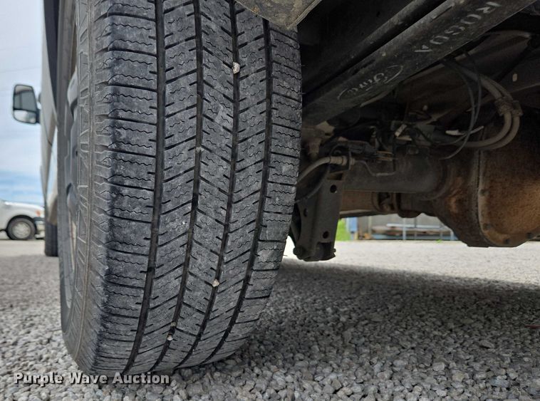 image for item EC4255 2018 Ford Transit 350 van