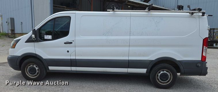 image for item EC4256 2015 Ford Transit 350 van