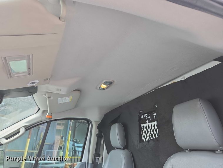 image for item EC4256 2015 Ford Transit 350 van