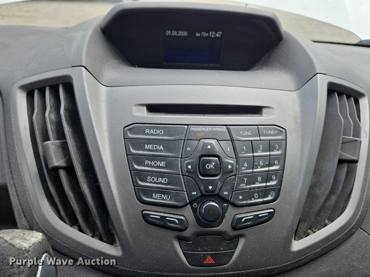 image for item EC4256 2015 Ford Transit 350 van