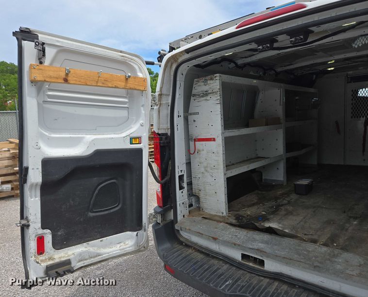 image for item EC4256 2015 Ford Transit 350 van