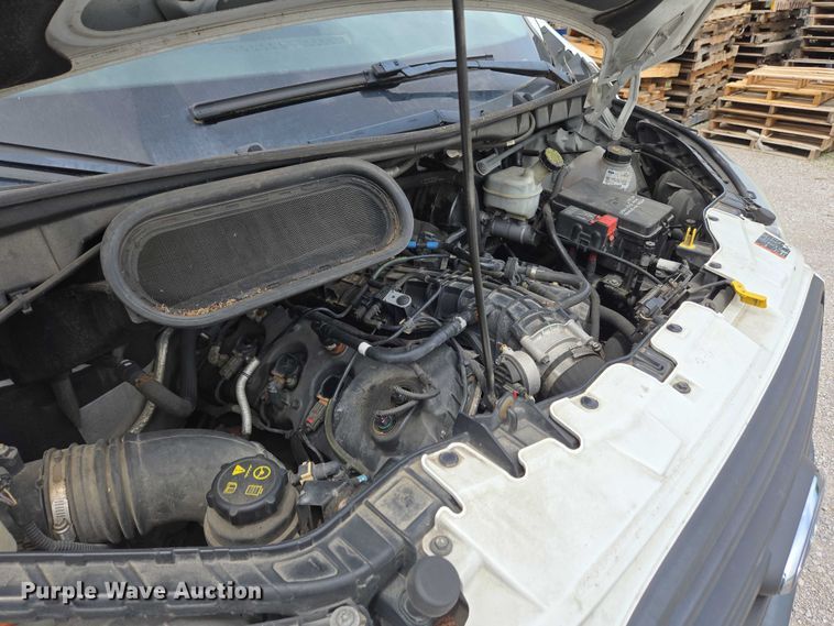 image for item EC4256 2015 Ford Transit 350 van