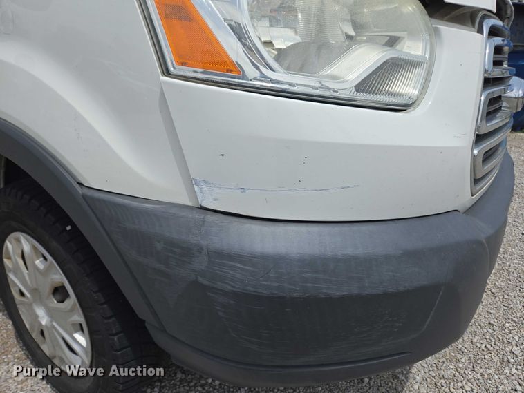 image for item EC4257 2015 Ford Transit 350 van