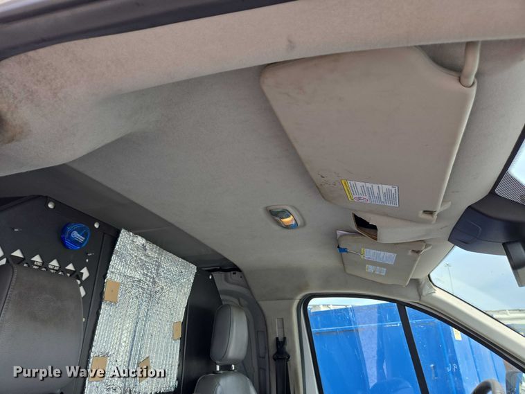 image for item EC4257 2015 Ford Transit 350 van