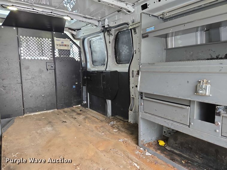 image for item EC4257 2015 Ford Transit 350 van