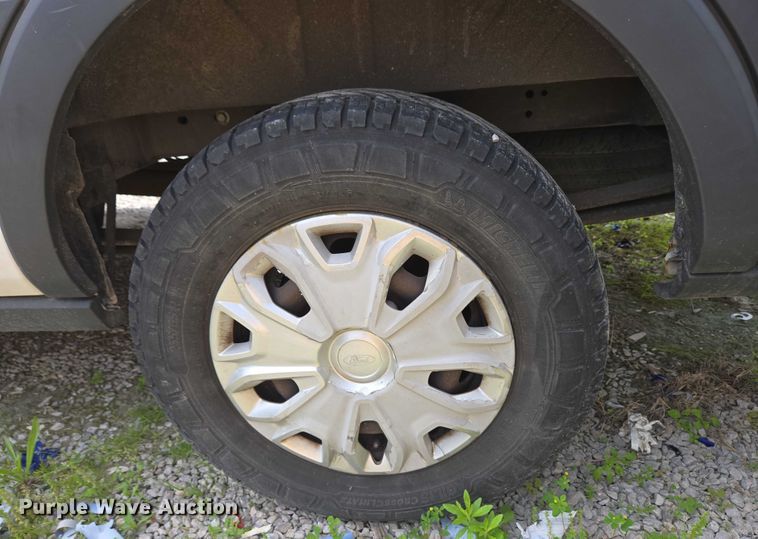 image for item EC4257 2015 Ford Transit 350 van