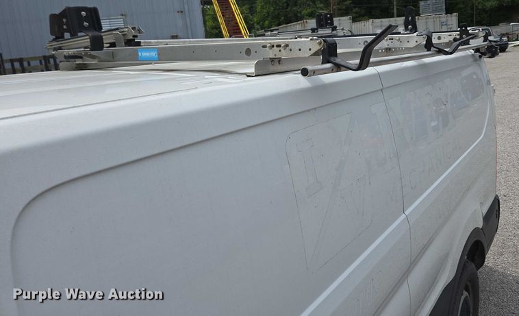 image for item EC4258 2017 Ford Transit 350 van