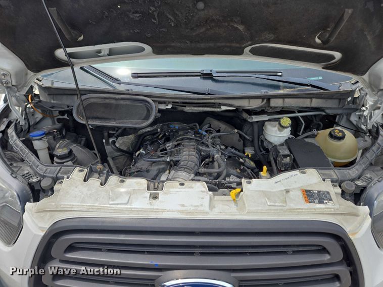 image for item EC4258 2017 Ford Transit 350 van