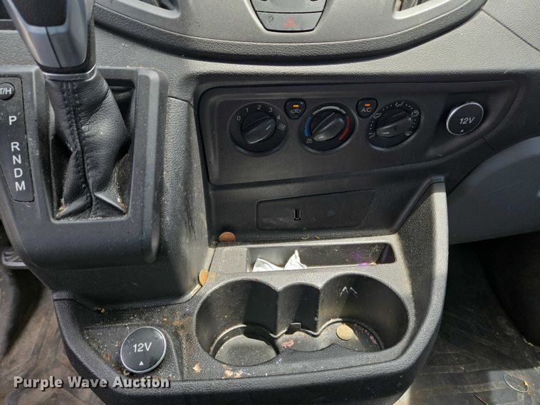 image for item EC4259 2017 Ford Transit 350 van