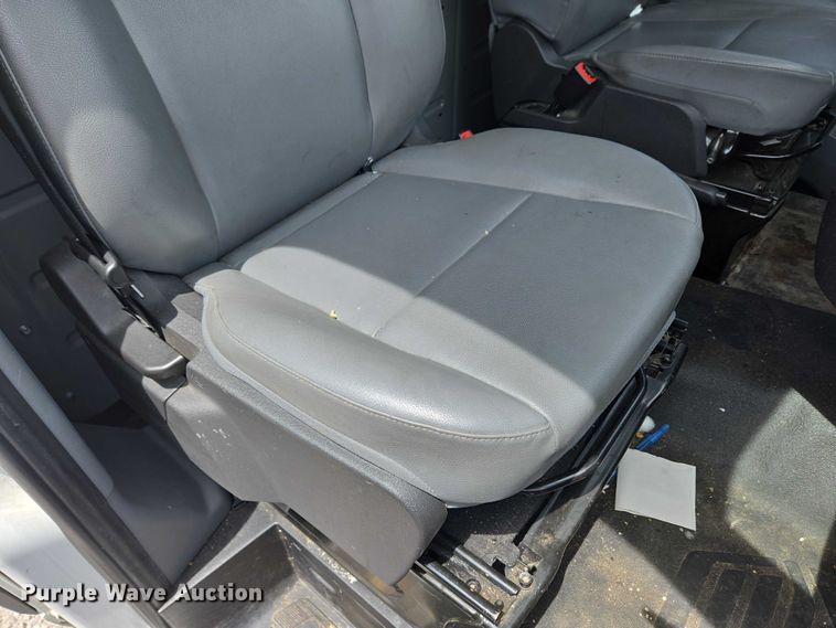 image for item EC4259 2017 Ford Transit 350 van