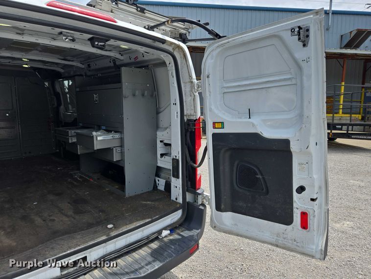 image for item EC4259 2017 Ford Transit 350 van
