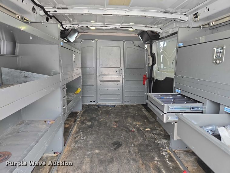 image for item EC4259 2017 Ford Transit 350 van