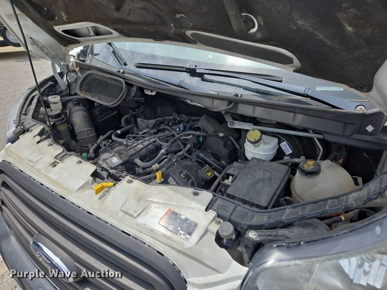 image for item EC4259 2017 Ford Transit 350 van