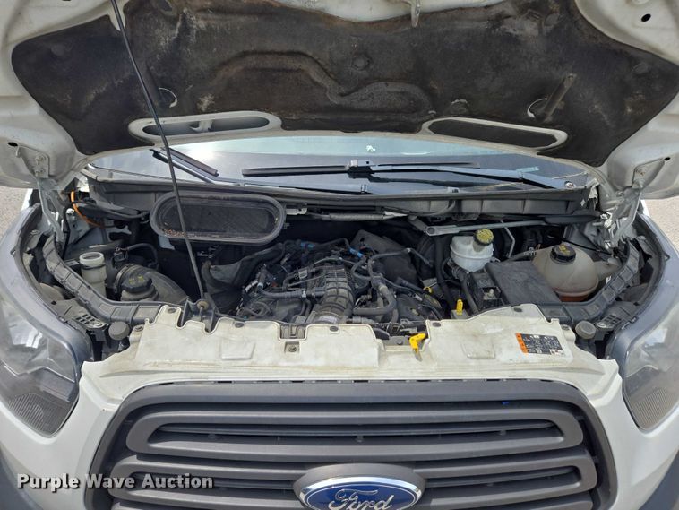 image for item EC4259 2017 Ford Transit 350 van