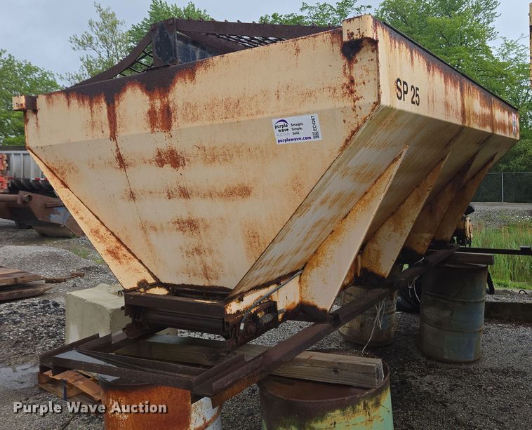 image for item EC4267 Flink LMC5H42-82 spreader