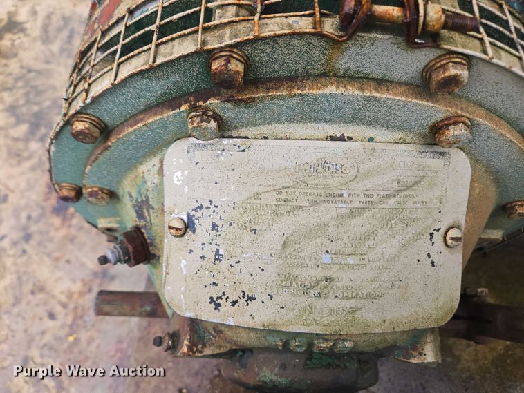 image for item EC4268 1972 Trailmobile B32C5CDS pneumatic dry bulk trailer