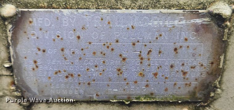 image for item EC4268 1972 Trailmobile B32C5CDS pneumatic dry bulk trailer