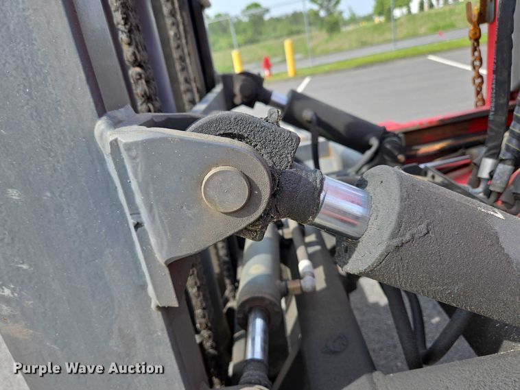 image for item EC4273 2011 Moffett M55 forklift