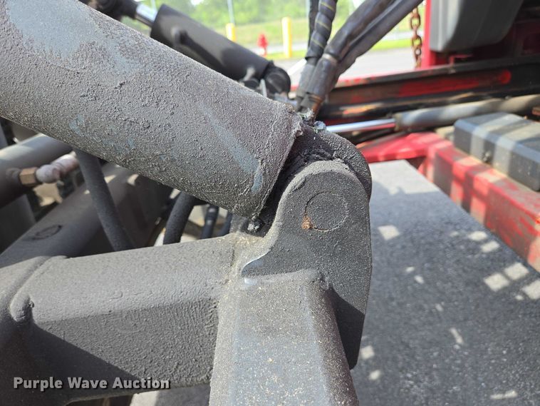 image for item EC4273 2011 Moffett M55 forklift