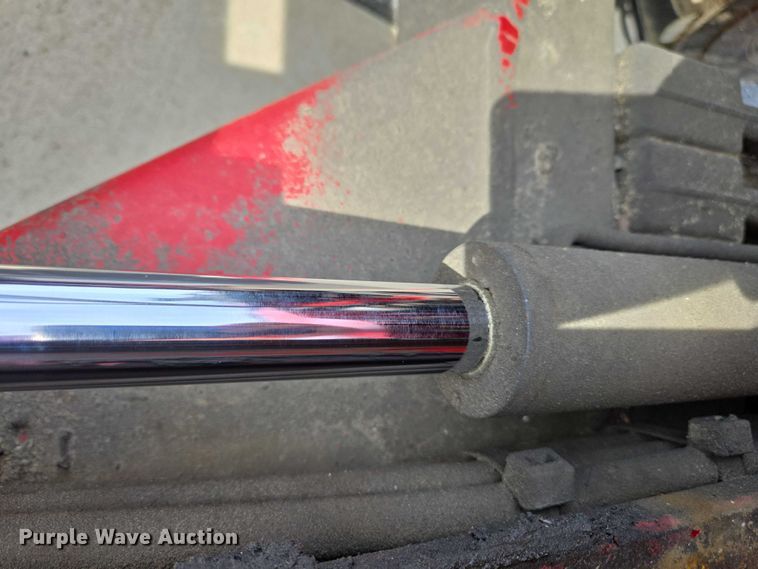 image for item EC4273 2011 Moffett M55 forklift