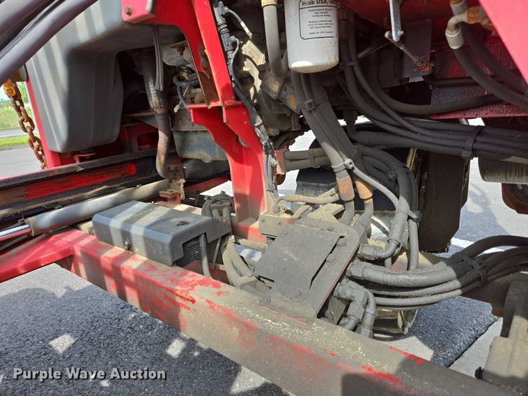 image for item EC4273 2011 Moffett M55 forklift