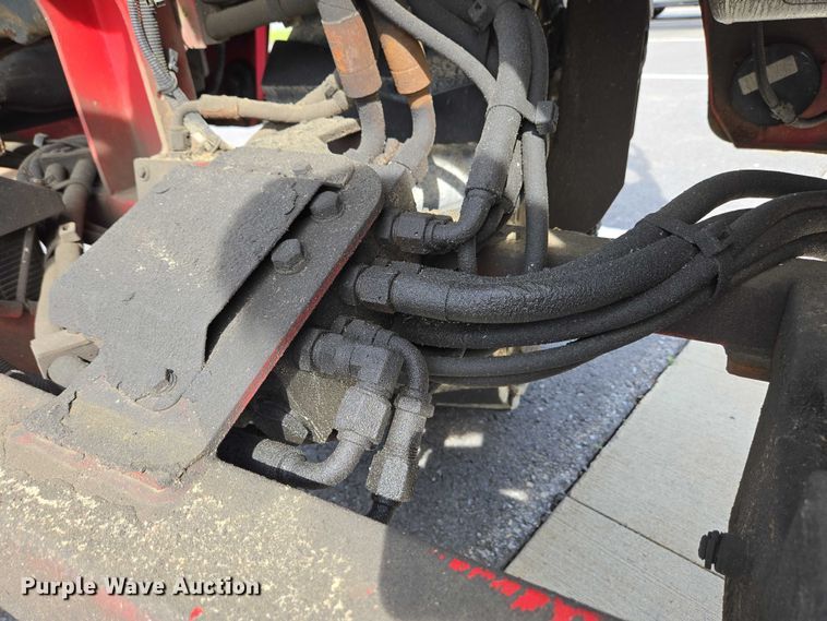 image for item EC4273 2011 Moffett M55 forklift