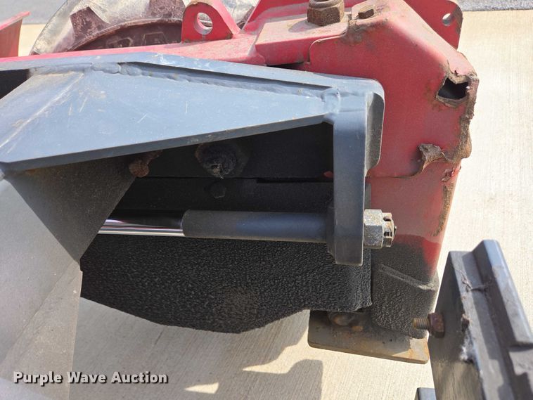 image for item EC4273 2011 Moffett M55 forklift