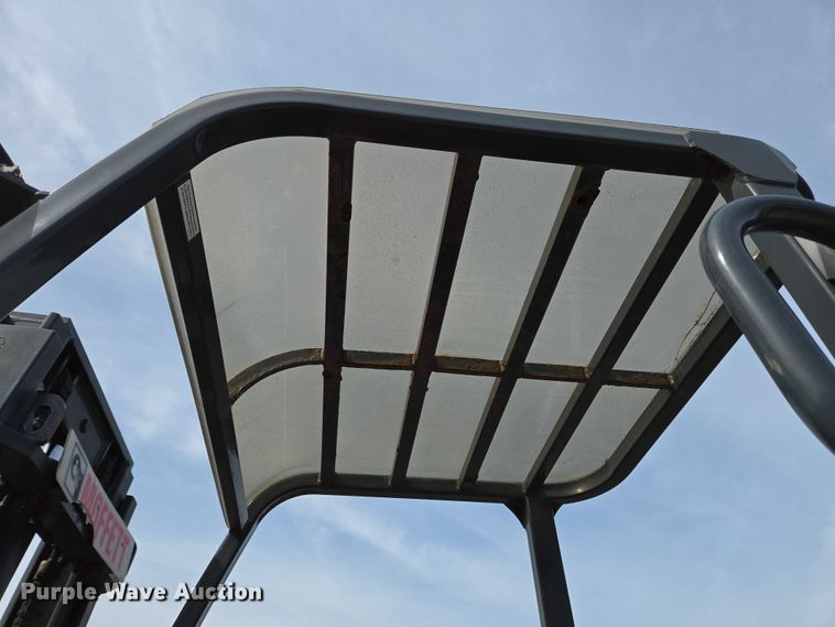 image for item EC4273 2011 Moffett M55 forklift