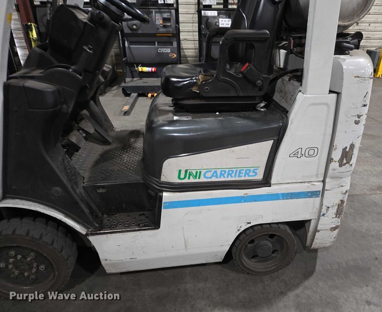 image for item EC4274 2017 UniCarriers CFS40 forklift