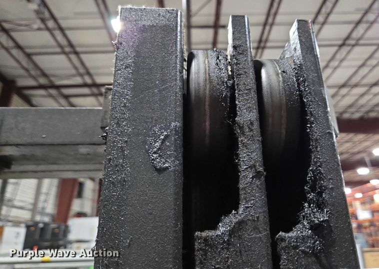 image for item EC4274 2017 UniCarriers CFS40 forklift