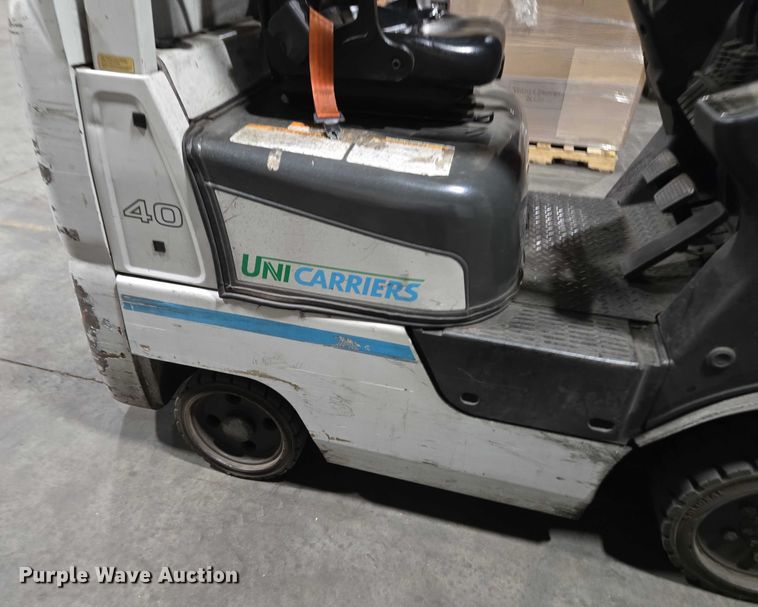 image for item EC4274 2017 UniCarriers CFS40 forklift