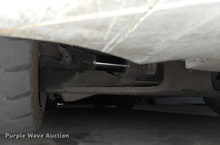 image for item EC4274 2017 UniCarriers CFS40 forklift