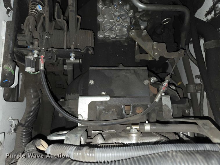 image for item EC4274 2017 UniCarriers CFS40 forklift