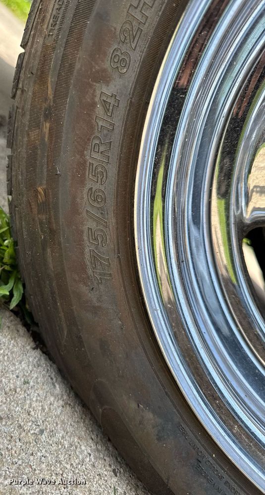 image for item EC7986 1973 Chevrolet Vega drag car