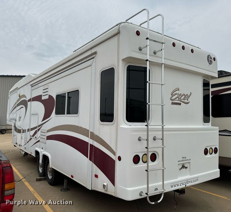 image for item EC7987 2007 Excel L36TKE camper