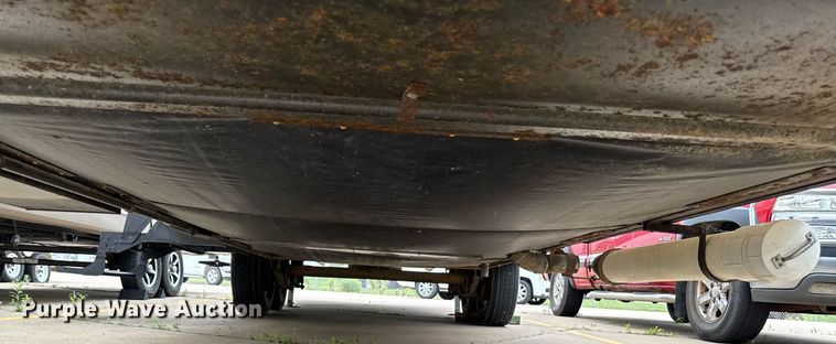 image for item EC7987 2007 Excel L36TKE camper