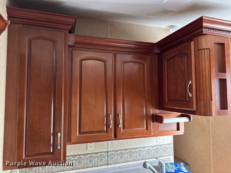 image for item EC7987 2007 Excel L36TKE camper