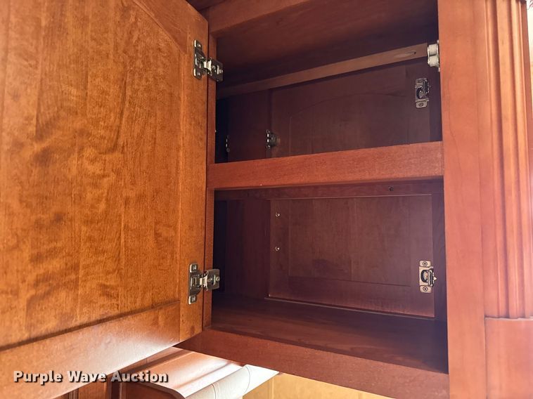 image for item EC7987 2007 Excel L36TKE camper