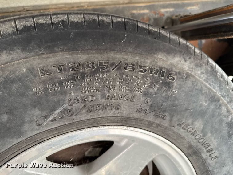 image for item EC7987 2007 Excel L36TKE camper