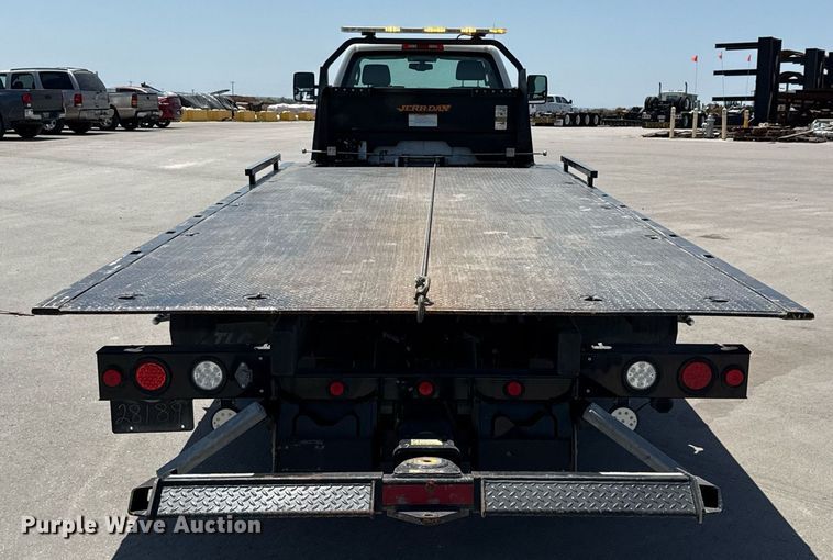 image for item ED5579 2023 Chevrolet  Silverado 6500HD rollback truck