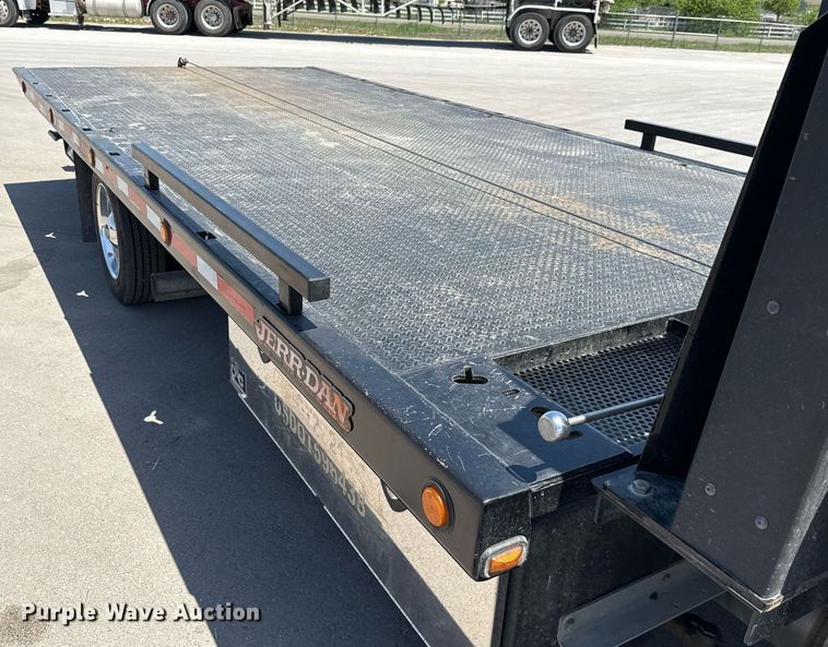 image for item ED5579 2023 Chevrolet  Silverado 6500HD rollback truck