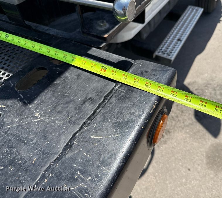 image for item ED5579 2023 Chevrolet  Silverado 6500HD rollback truck