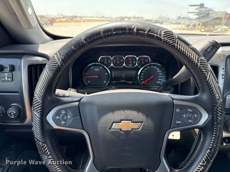 image for item ED5579 2023 Chevrolet  Silverado 6500HD rollback truck