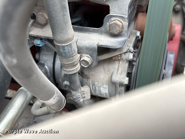 image for item ED5613 2009 Freightliner M2  truck cab and chassis