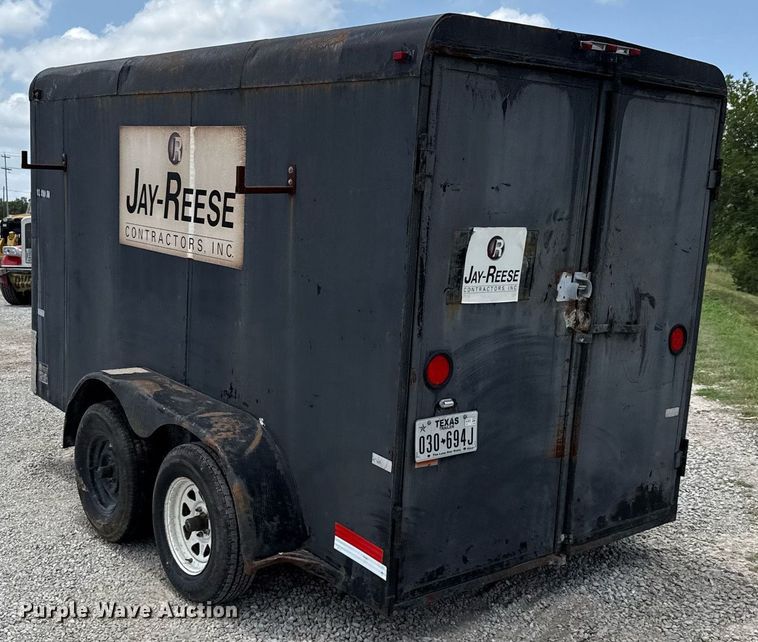 image for item ED5684 2002 W-W enclosed cargo trailer
