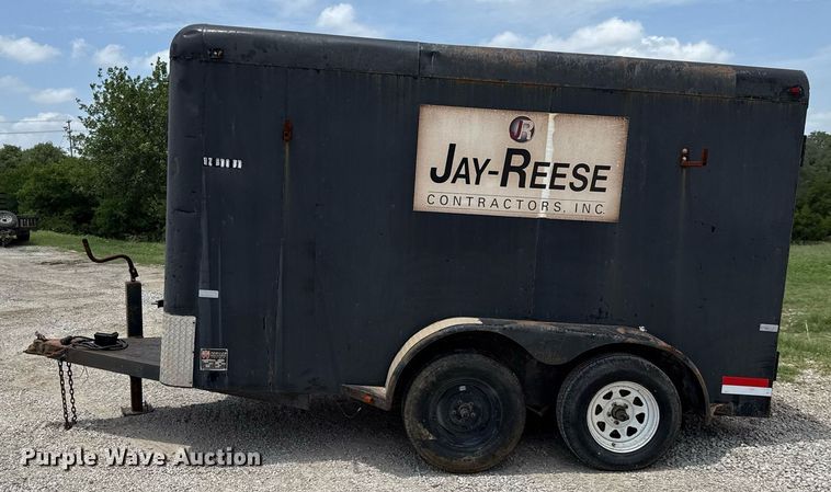 image for item ED5684 2002 W-W enclosed cargo trailer