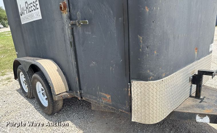 image for item ED5684 2002 W-W enclosed cargo trailer