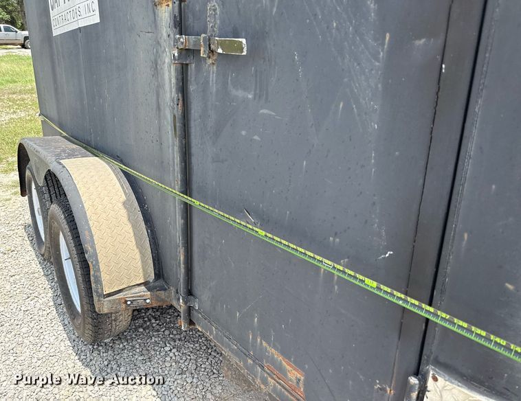 image for item ED5684 2002 W-W enclosed cargo trailer