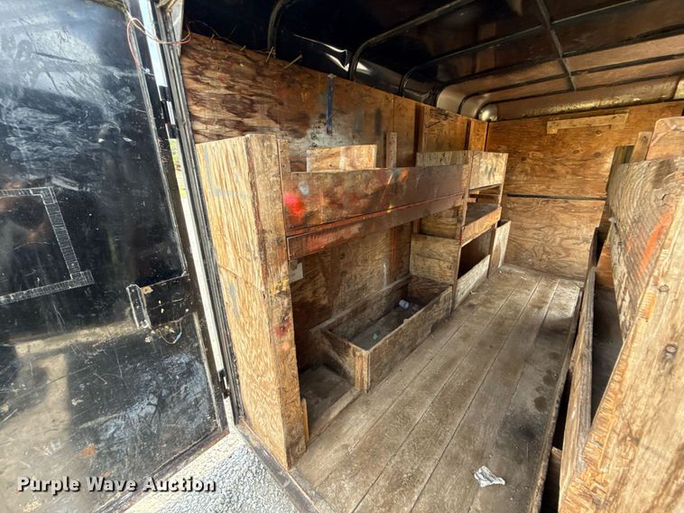 image for item ED5684 2002 W-W enclosed cargo trailer